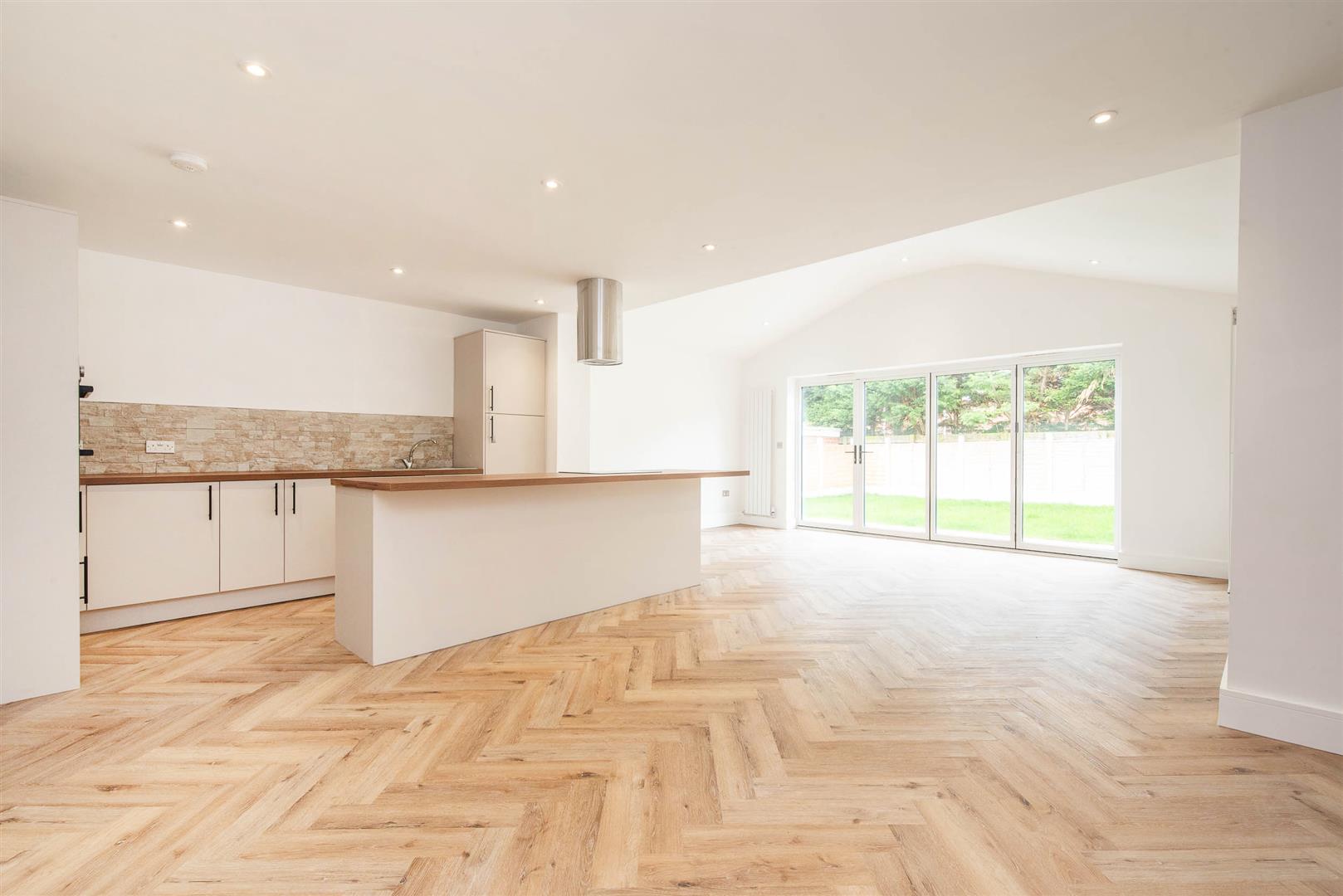 3 bed property in Kellet Avenue, Leyland
